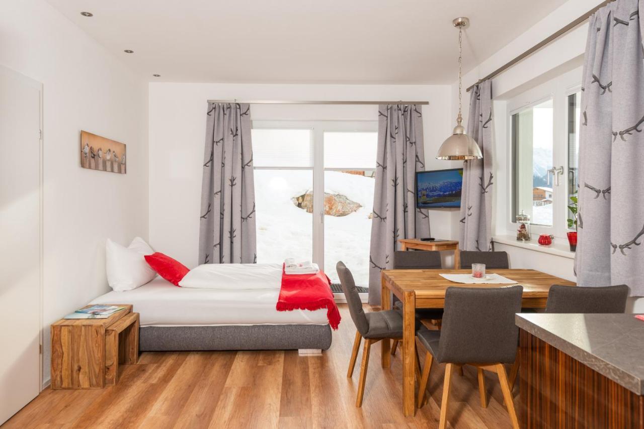 Appartement - Das Kleine Bleiberger By Schladmingurlaub Luaran gambar